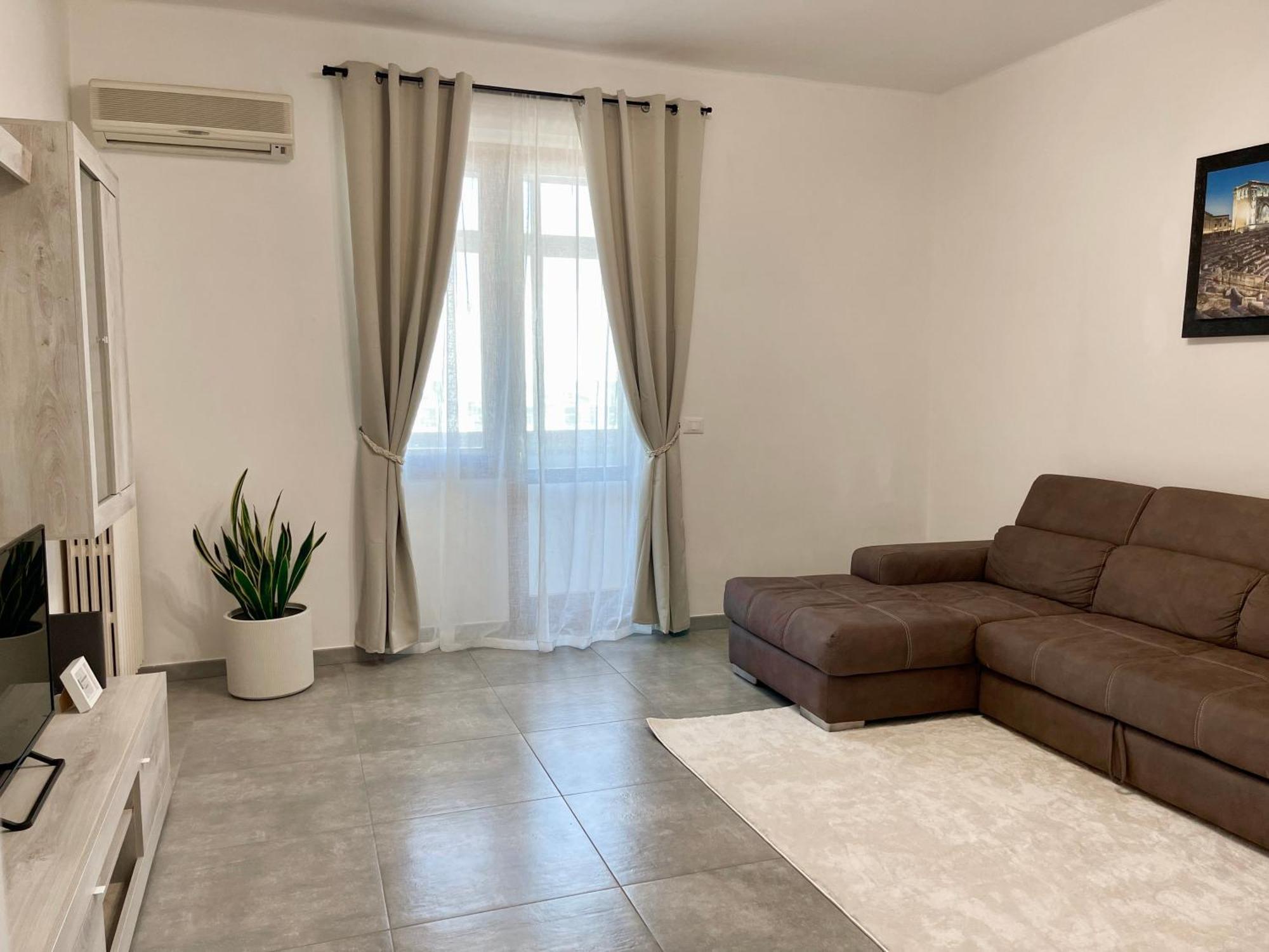 All'Apulia N'23 - Apartment With Parking Lecce Luaran gambar