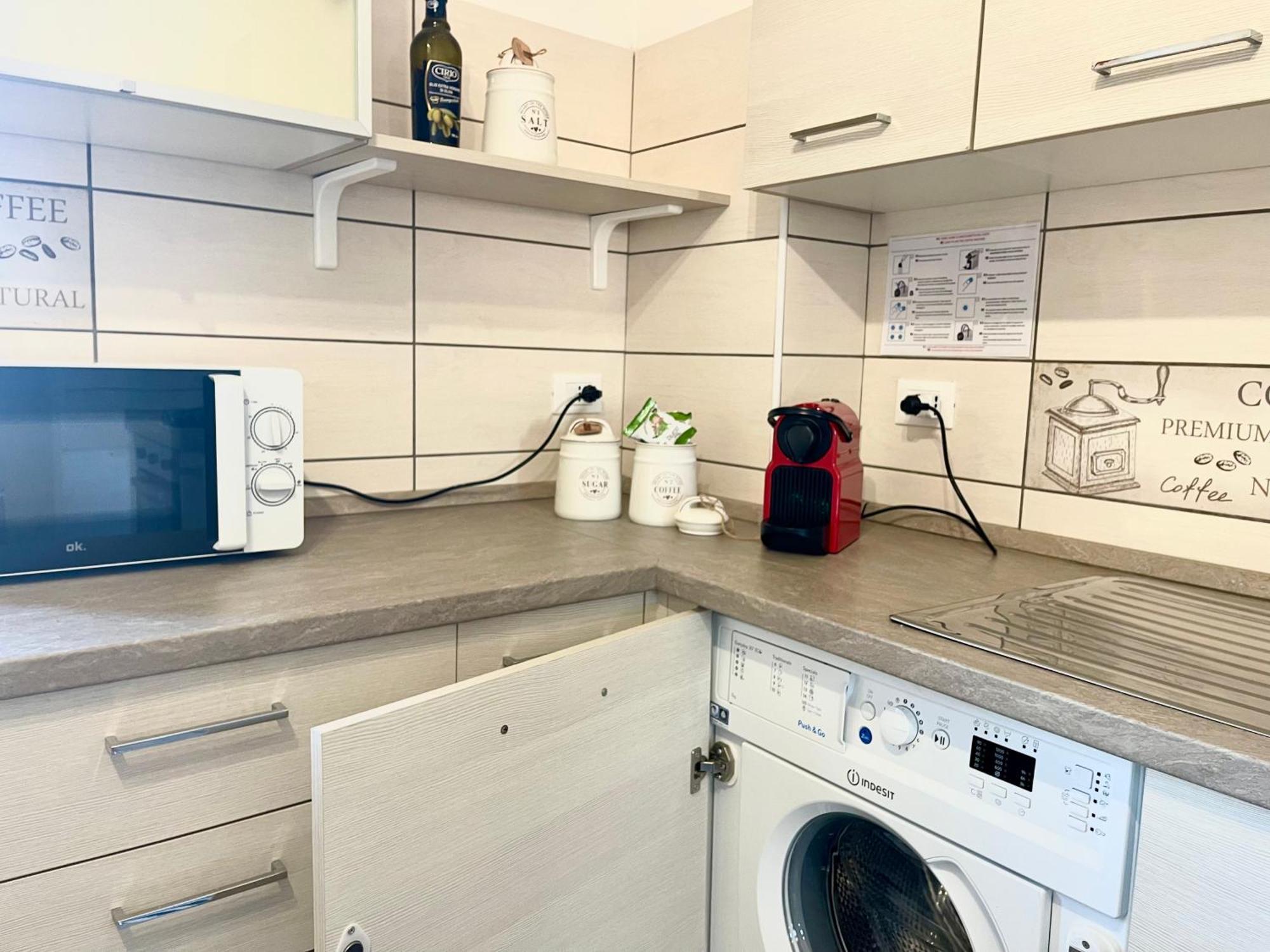 All'Apulia N'23 - Apartment With Parking Lecce Luaran gambar